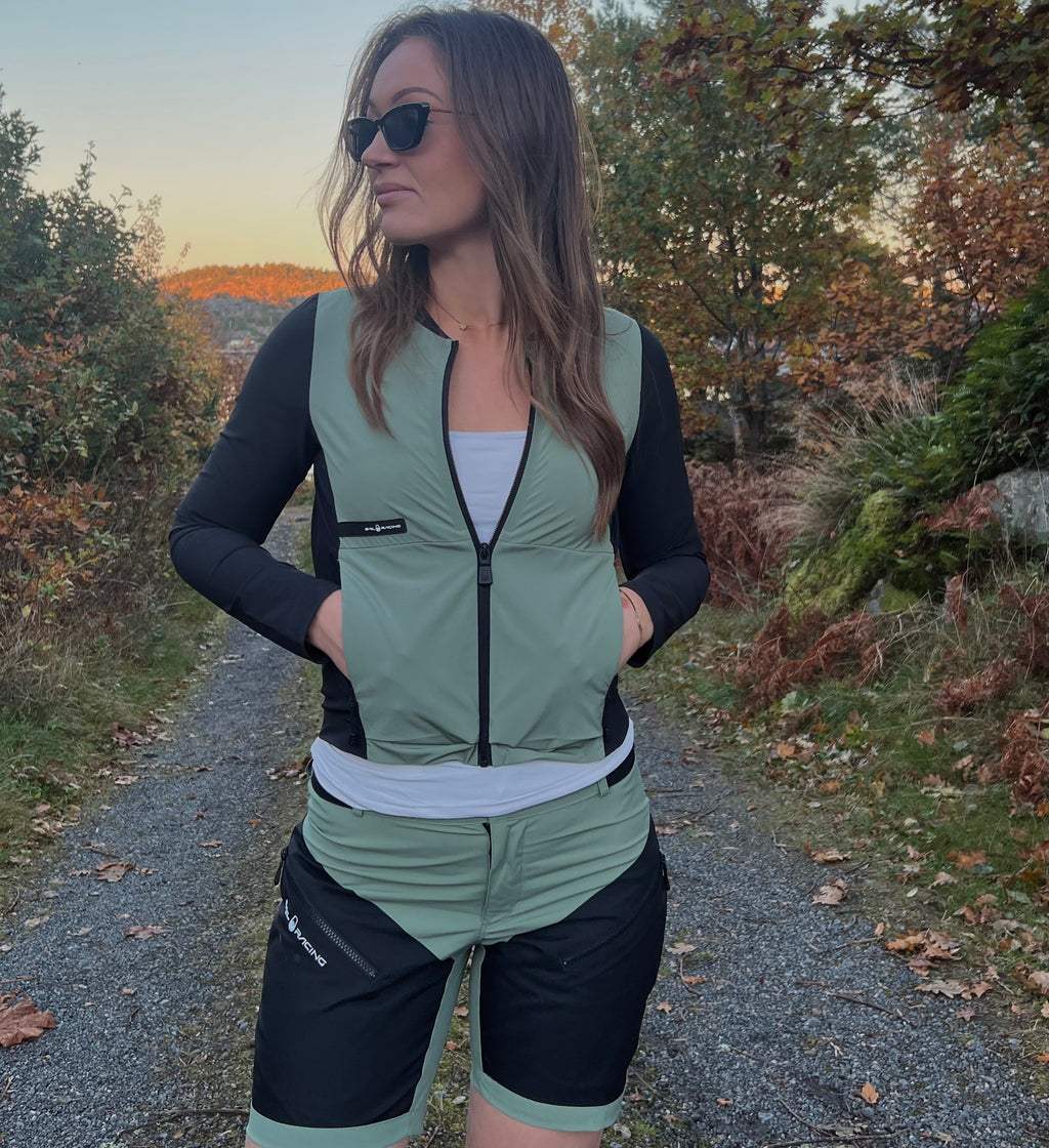 Sail Racing - W RACE LIGHT JACKET (STRL. XS)